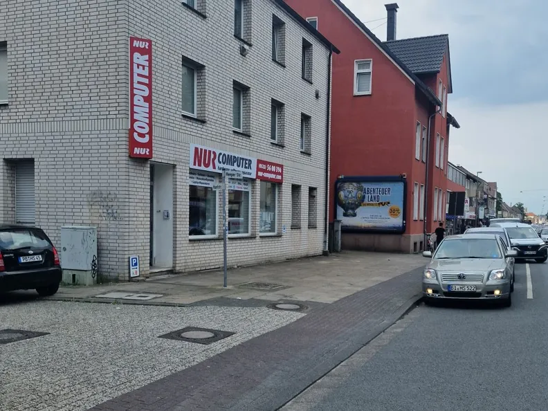 Ladengeschäft von NUR-Computer an der Heeper Straße 183 in Bielefeld